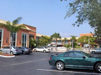 Econo Lodge Inn & Suites New Port Richey Exterior foto